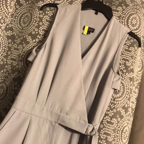 Grey jumpsuit - Picture 4 of 8